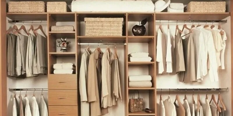 Tủ đồ tối giản cho phụ nữ hiện đại – nên có những món nào?